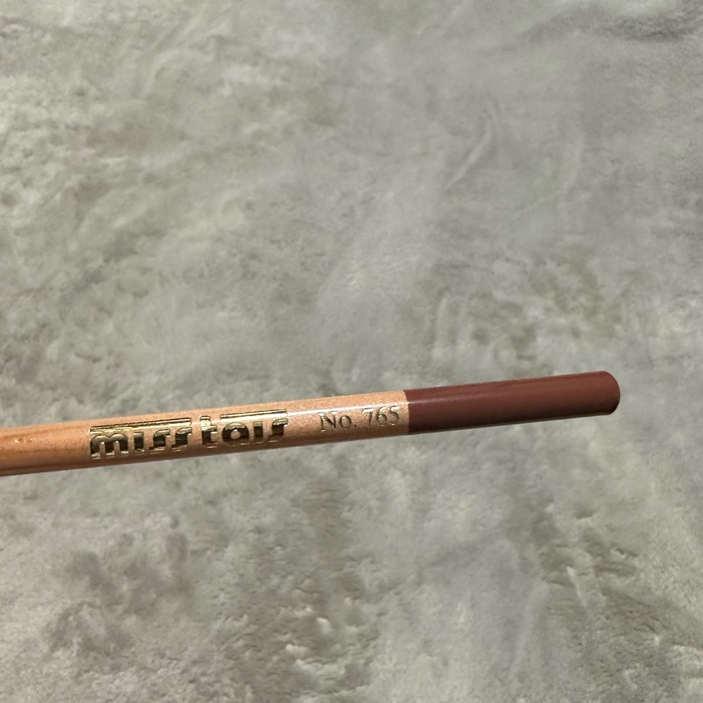 Miss tais lip liner Czech Republic new - Picture 4 of 8